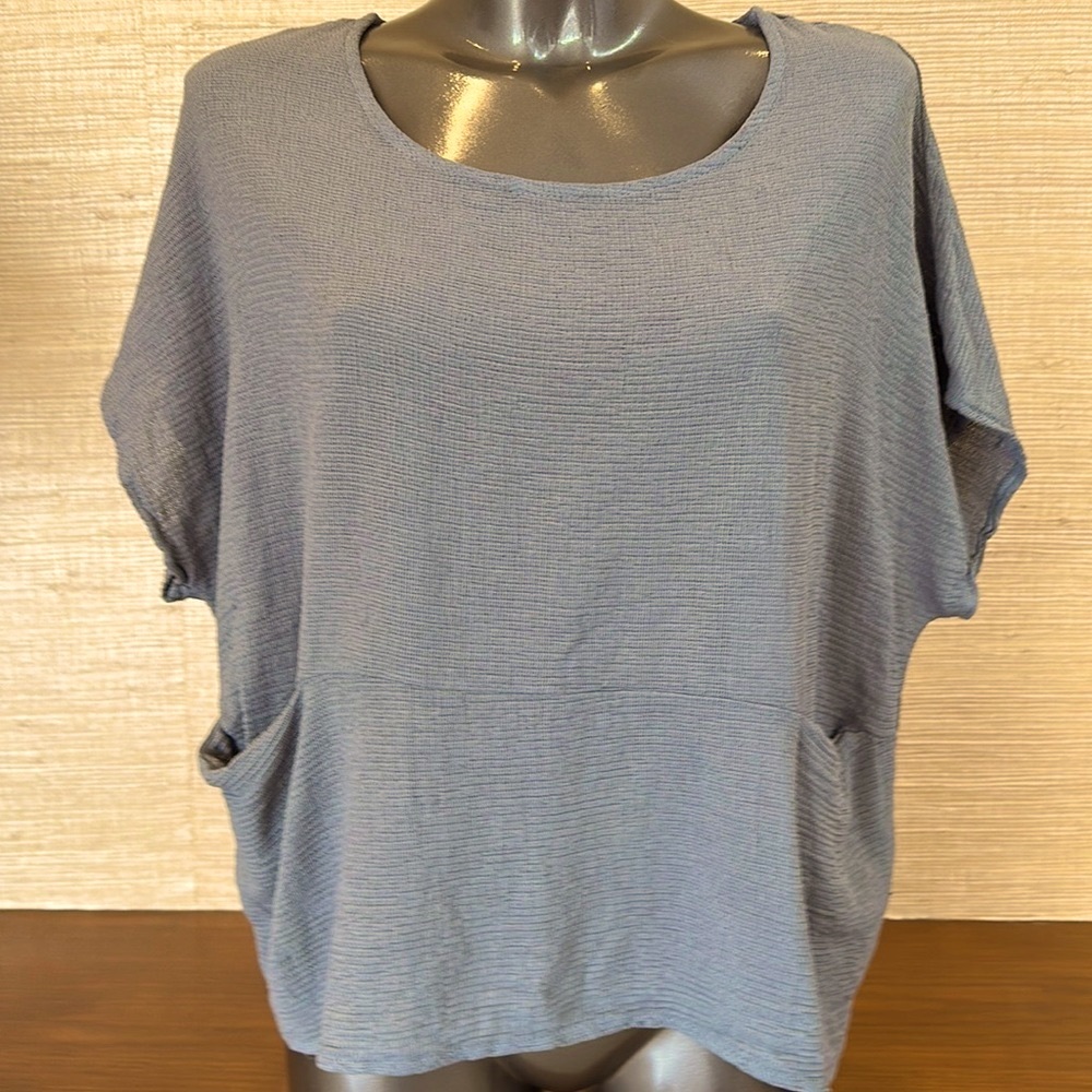 Oversized cotton top in hand dyed sage. New with tags from Sundance.